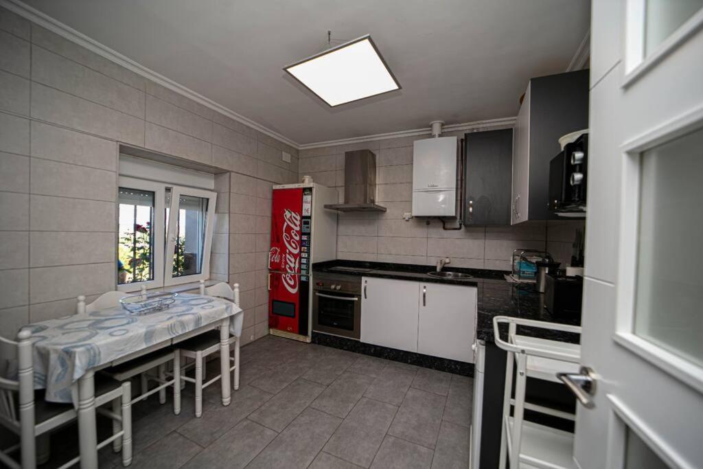 Miraleon Villa Luaran gambar